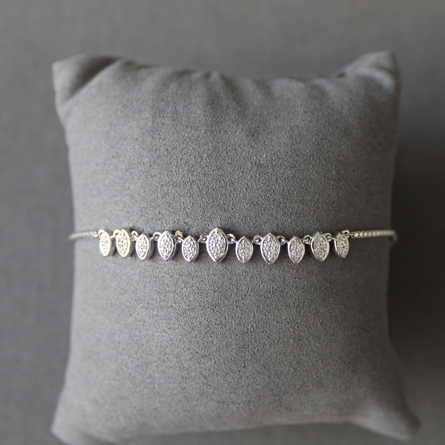 1/4 Cttw Diamond Marquise Anklet in 925 Sterling Silver