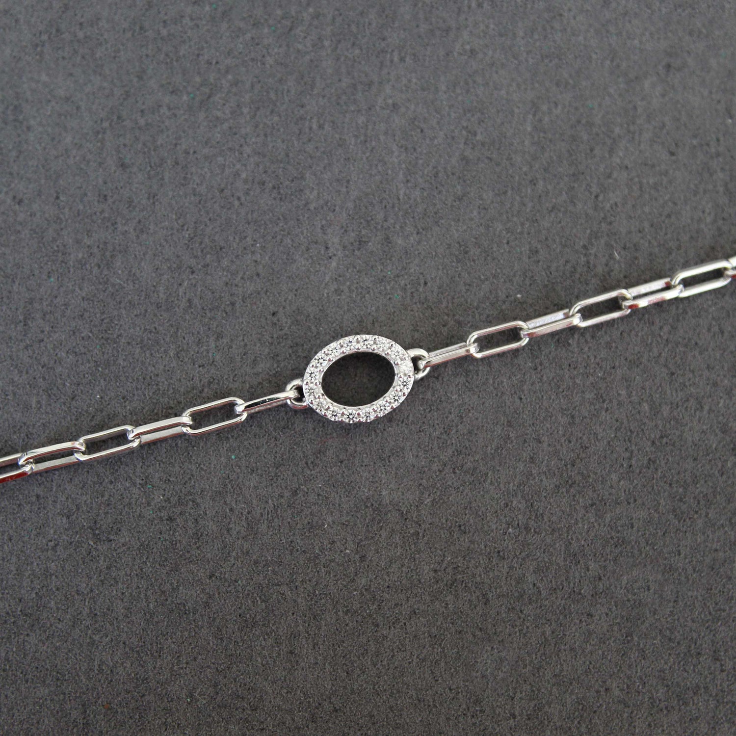 1/6 Cttw Natural Diamond Pave Oval Link Chain 7" Bracelet in 925 Sterling Silver