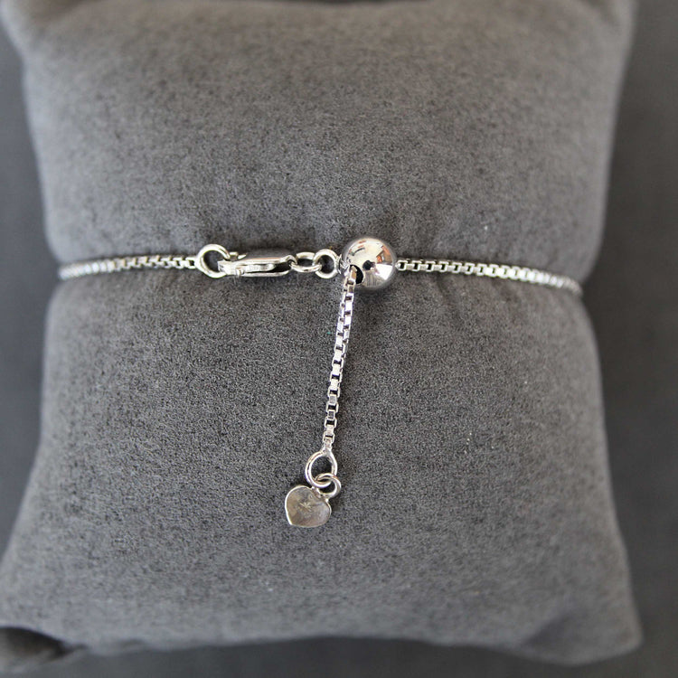 1/4 Cttw Diamond Heart Cluster Adjustable Chain Bracelet in 925 Sterling Silver