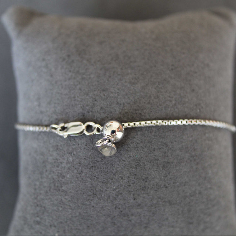 1/4 Cttw Diamond Heart Cluster Adjustable Chain Bracelet in 925 Sterling Silver