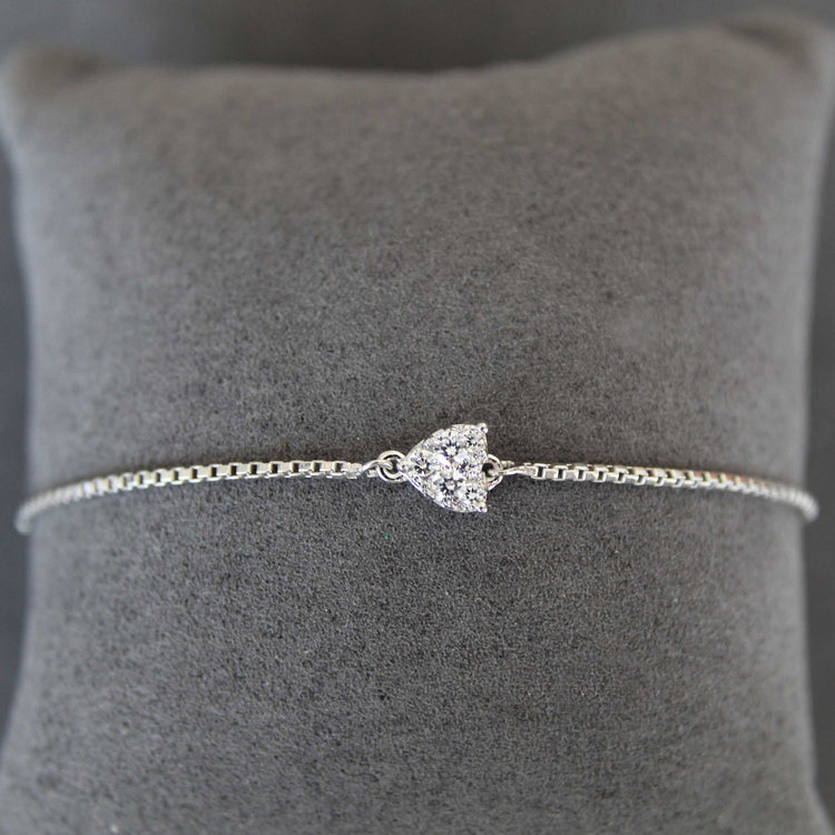 1/4 Cttw Diamond Heart Cluster Adjustable Chain Bracelet in 925 Sterling Silver
