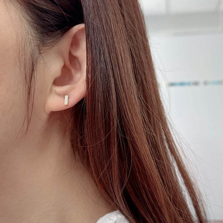 1/20 Ctw Natural LAB-Grown Diamonds Bar Dainty Earrings in 925 Sterling Silver