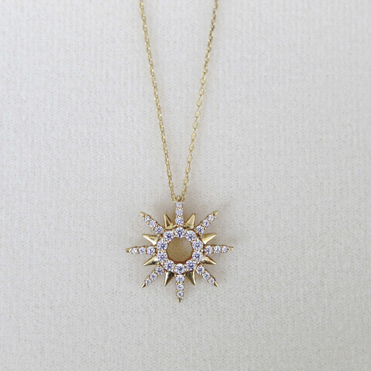 1/2 Ctw Diamond Sunrays Necklace Pendant in 925 Sterling Silver Yellow Gold
