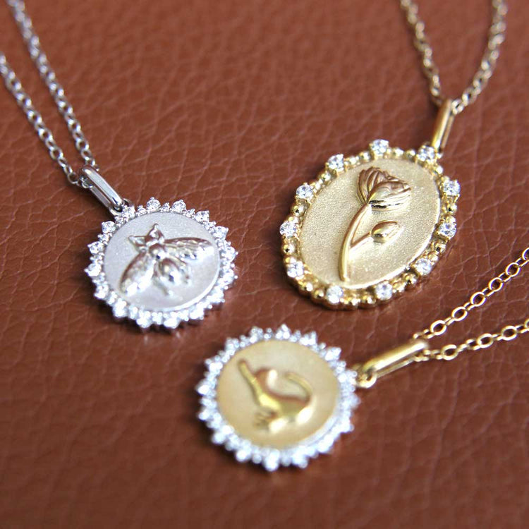 Necklace / Pendants
