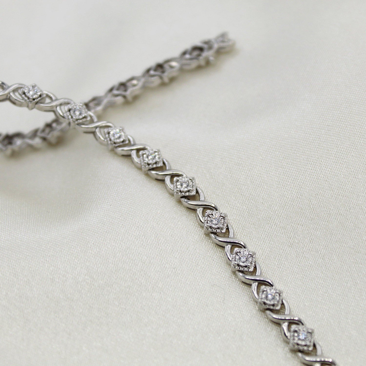 1/2ct tw Diamond XO Square Tennis Bracelet in Sterling Silver - Fifth and Fine