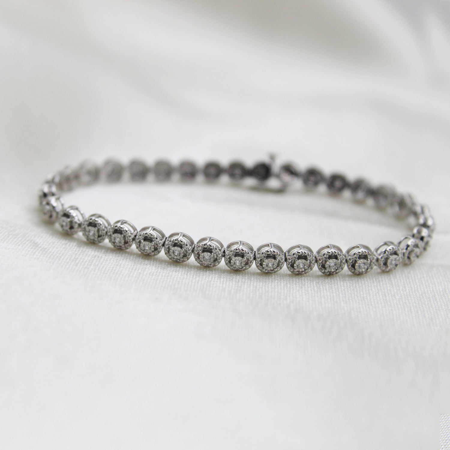 1.0 CT TW Diamond Round Tennis Bracelet in Sterling Silver by Fifth and Fine