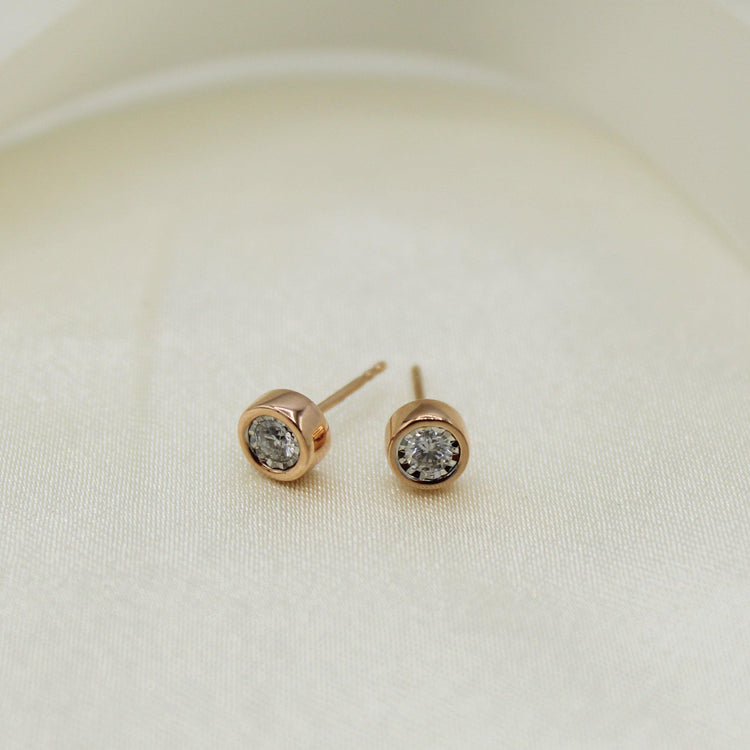 1/4 Cttw 14K Gold Bezel Set Round Natural Diamond Stud Earrings
