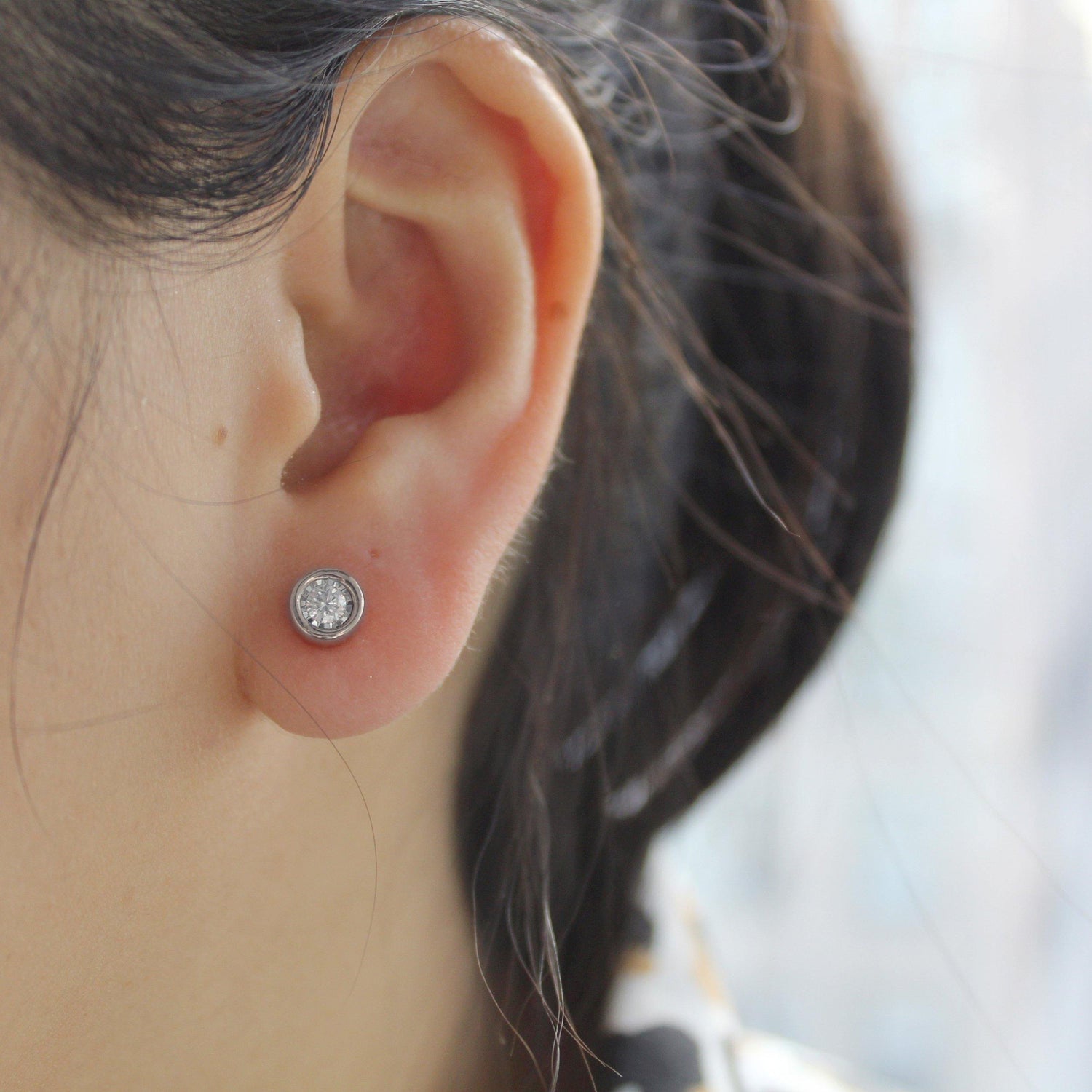 1/4 Cttw 14K Gold Bezel Set Round Natural Diamond Stud Earrings