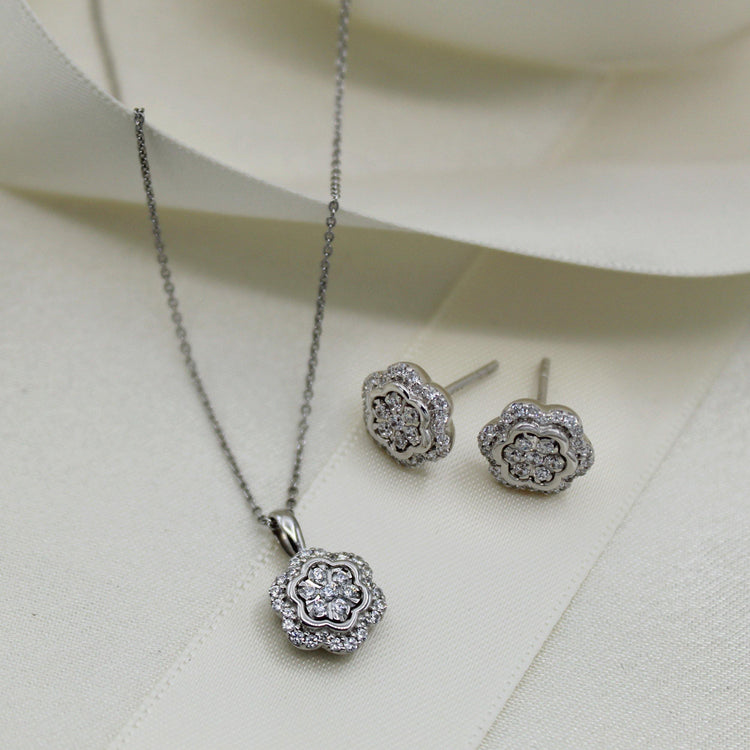 Diamond Floral flower Cluster Stud Earring in Sterling Silver popular musthave