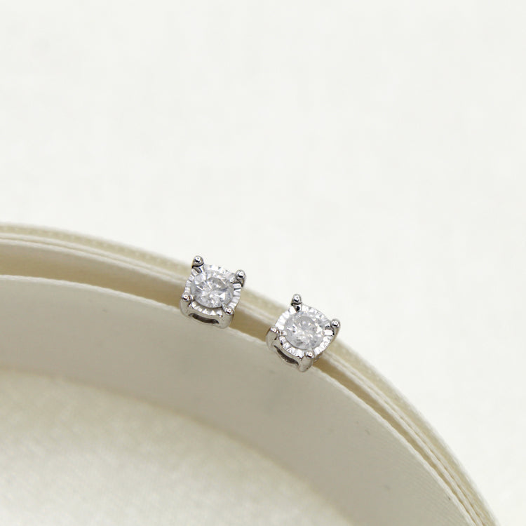 1/10ct TW to 1/4ct TW Natural Diamond Stud Earrings Set in Sterling Silver