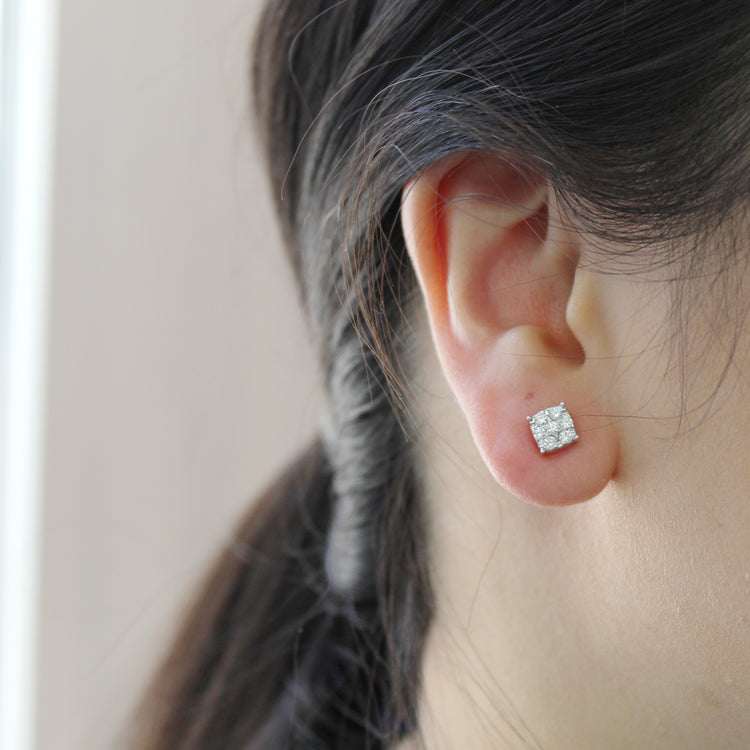Star Motif 1/2 Cttw - 1.0 Cttw Natural Diamond Cluster Stud Earrings in Sterling Silver