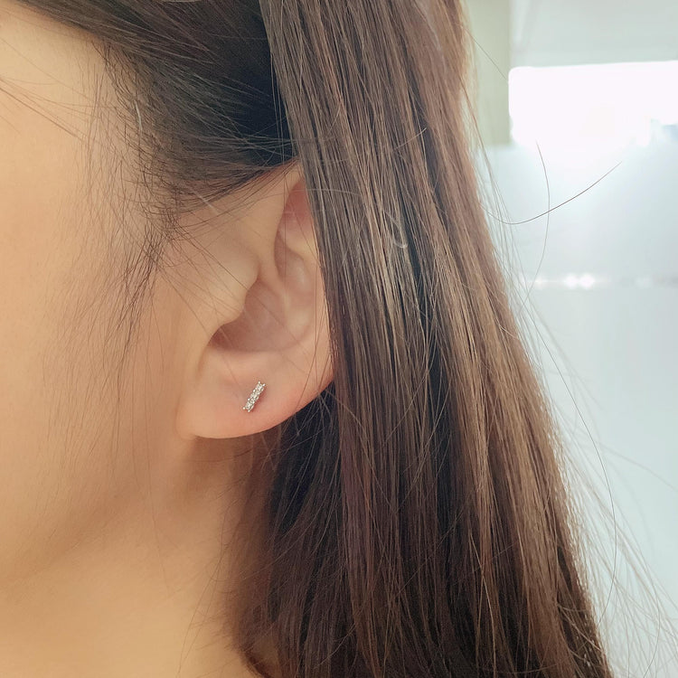 1/60 Cttw Natural Diamond Mini Bar Stud Earrings in 925 Sterling Silver