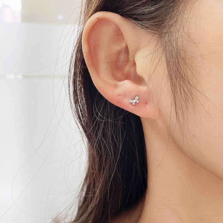 1/60 Cttw Natural Diamond Bow Tie Stud Earrings in 925 Sterling Silver