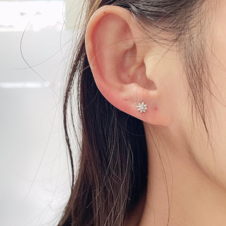 1/30 Cttw Natural Diamond Flower Stud Earrings in 925 Sterling Silver