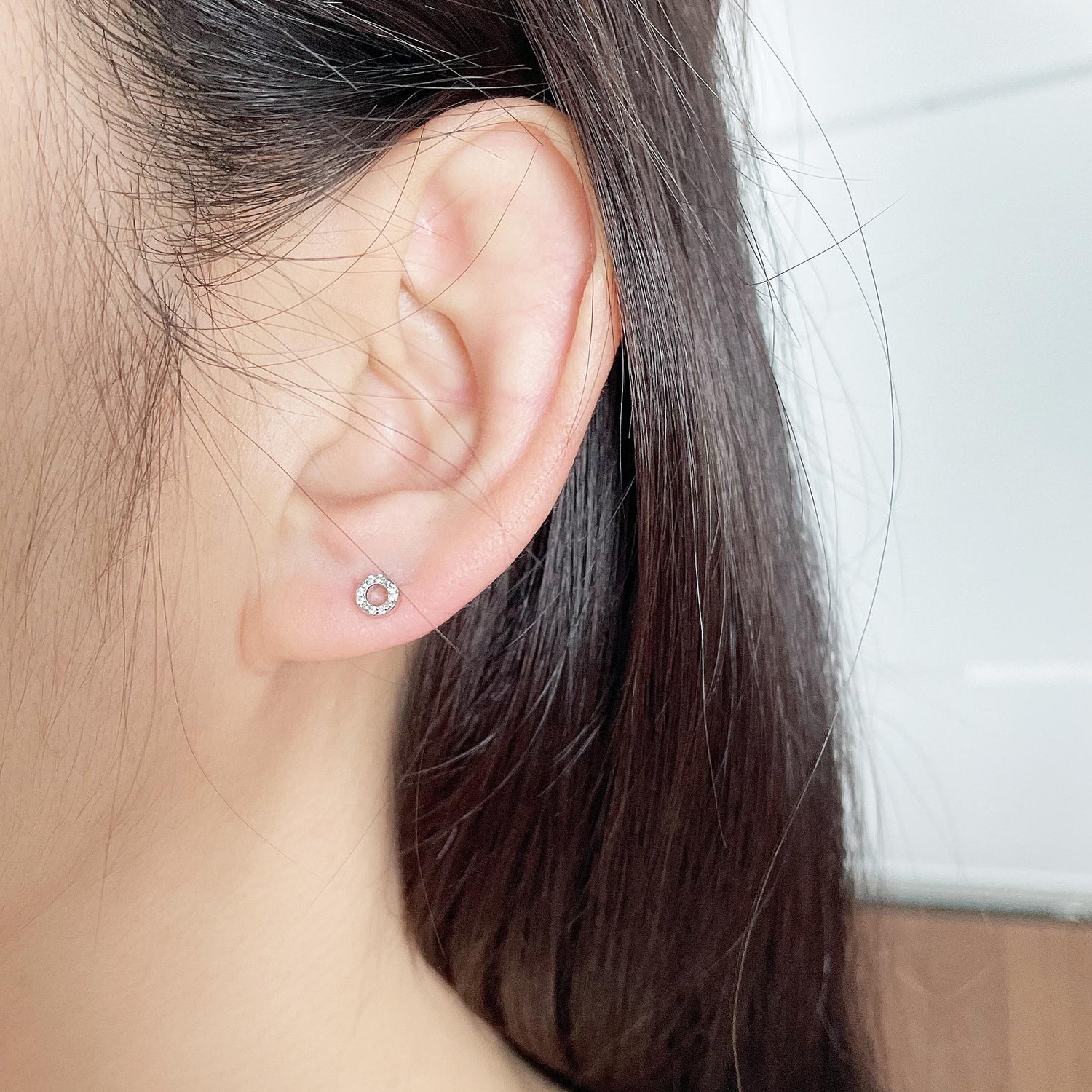 1/30 Cttw Natural Diamond Circle Shape Stud Earrings in 925 Sterling Silver