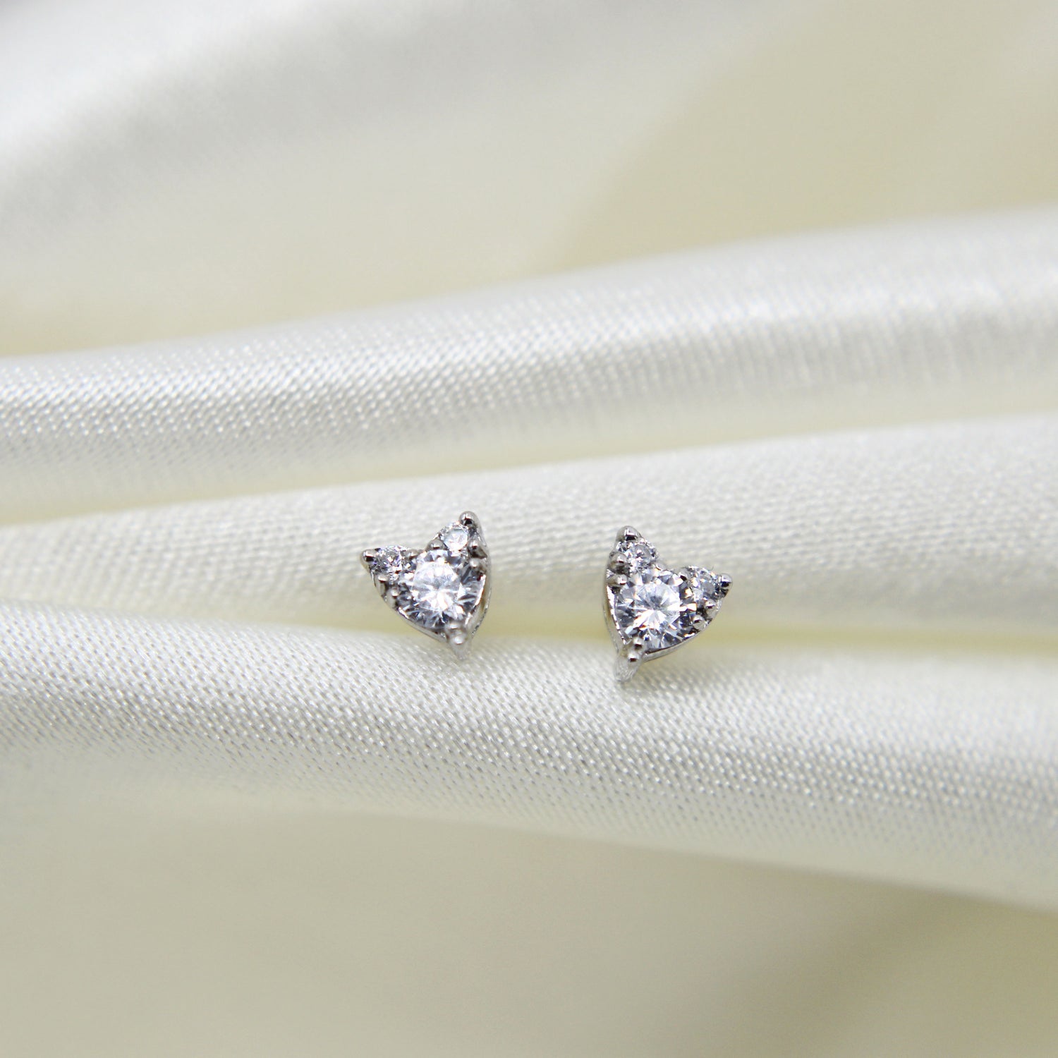 Heart 1/4 Ctw Natural Diamond Stud Earrings set in 925 Sterling Silver fine jewelry birthday holiday valentinesday gift under$100
