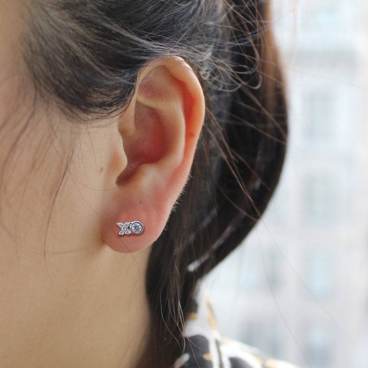 XO 1/4 Ctw Natural Diamond Stud Earrings set in 925 Sterling Silver fine jewelry
