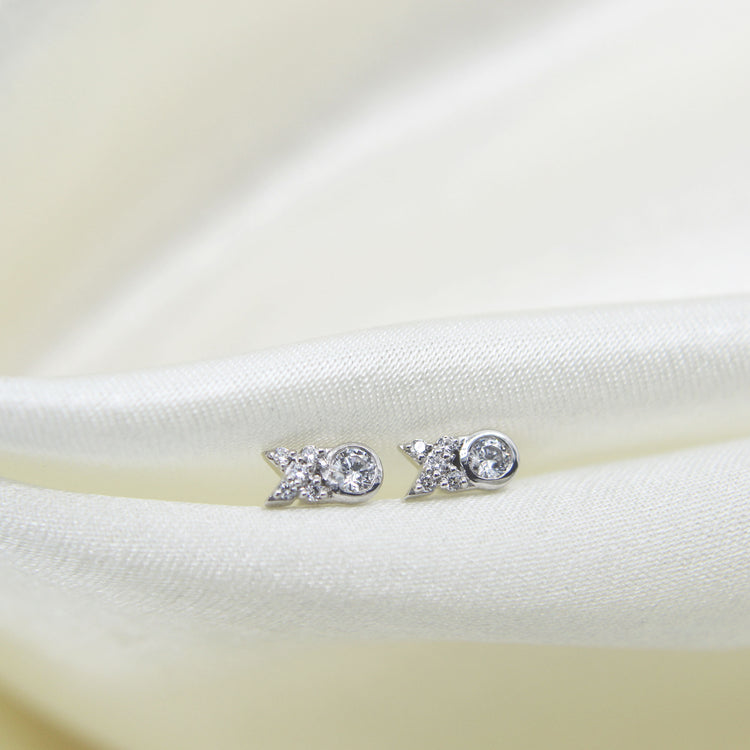 XO 1/4 Ctw Natural Diamond Stud Earrings set in 925 Sterling Silver fine jewelry