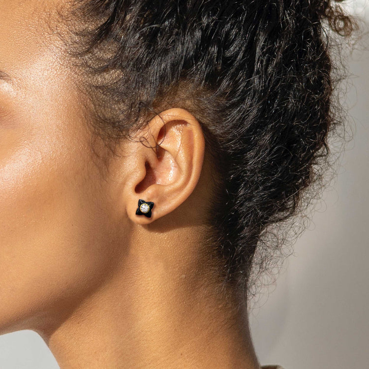 Black Enamel 1/4Ctw to 1/2 Ctw (I2-I3) Natural Diamond Stud Earrings set in 925 Sterling Silver petal flower trend
