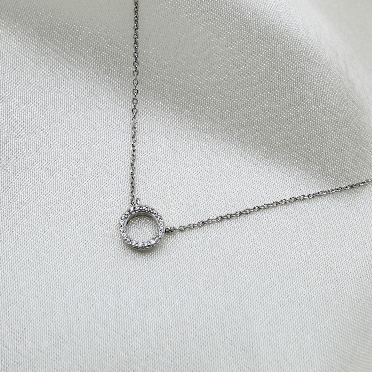 Circle of Life 1/20 Cttw Natural Diamond Pendant Necklace set in 925 Sterling Silver