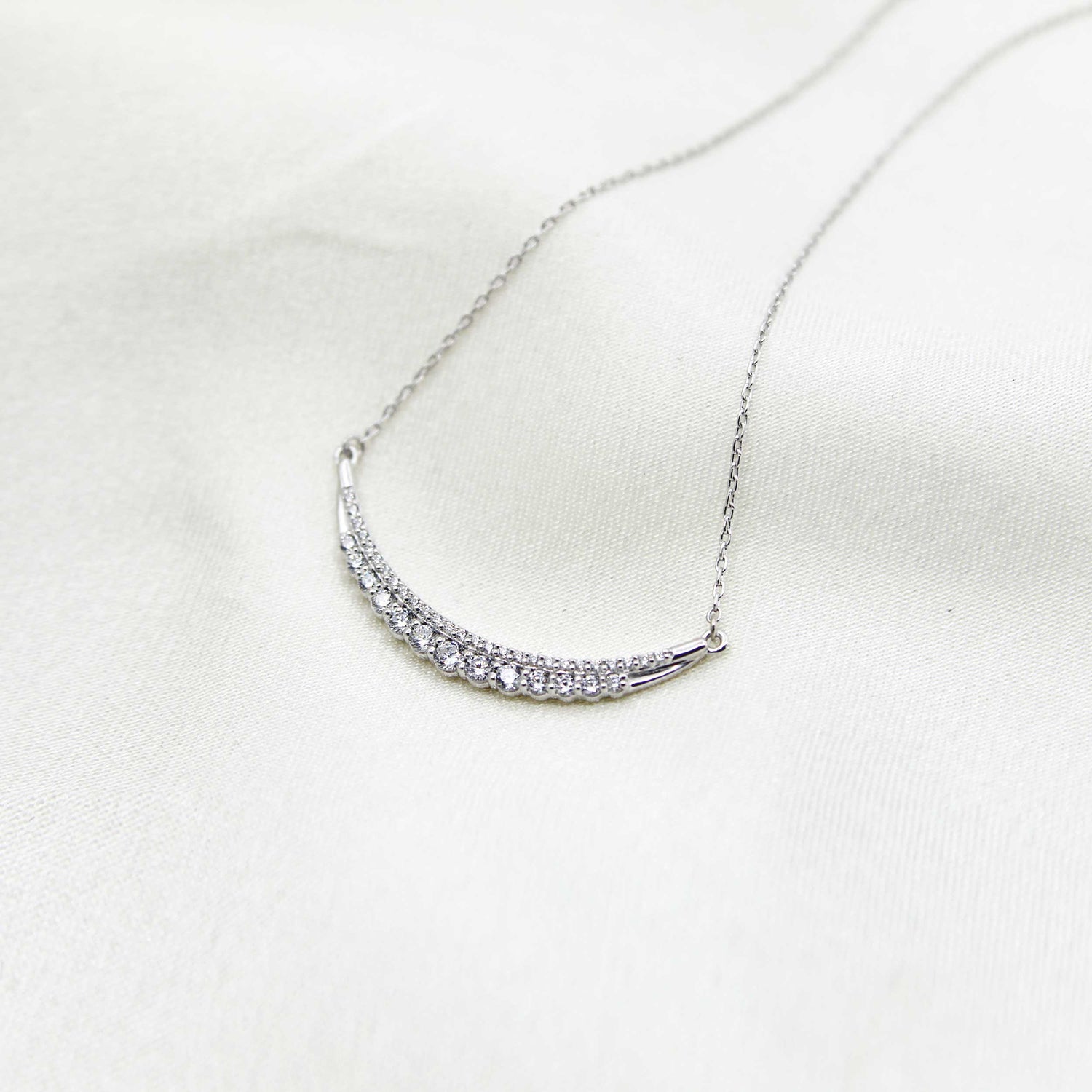 1/2 Cttw Diamond Crescent Moon Smile Bar Pendant Necklace set in 925 Sterling Silver