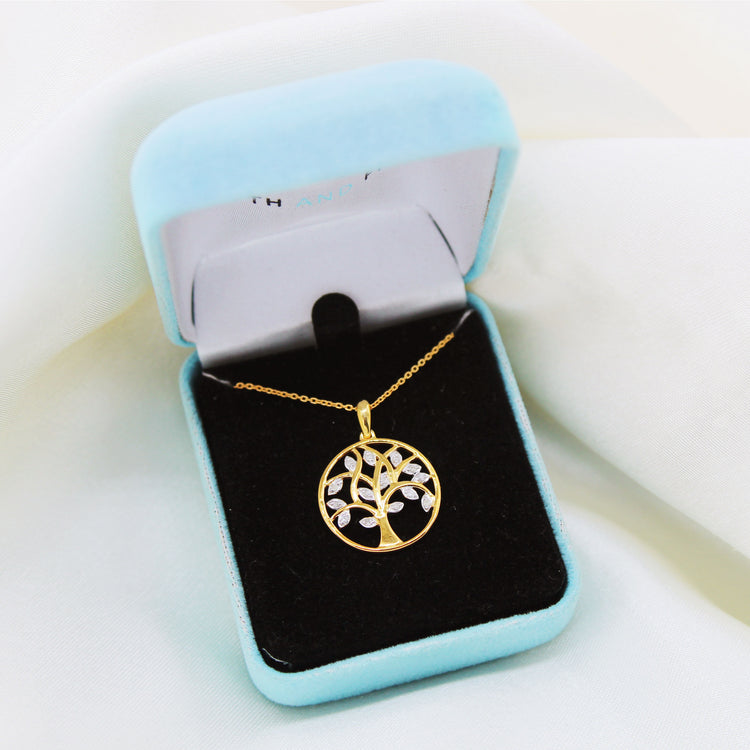 1/20 Ct tw Diamond Round Tree of Life Family Circle Pendant Set in Sterling Silver