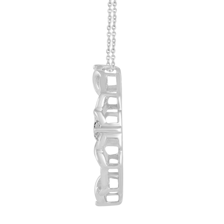 3/8 CT TW Diamond XO Circle Pendant Necklace in 925 Sterling Silver