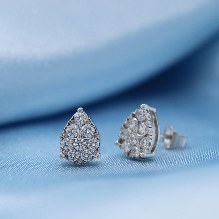 Star Motif 1.0 Cttw Natural Diamond Cluster Stud Earrings in Sterling Silver - Fifth and Fine