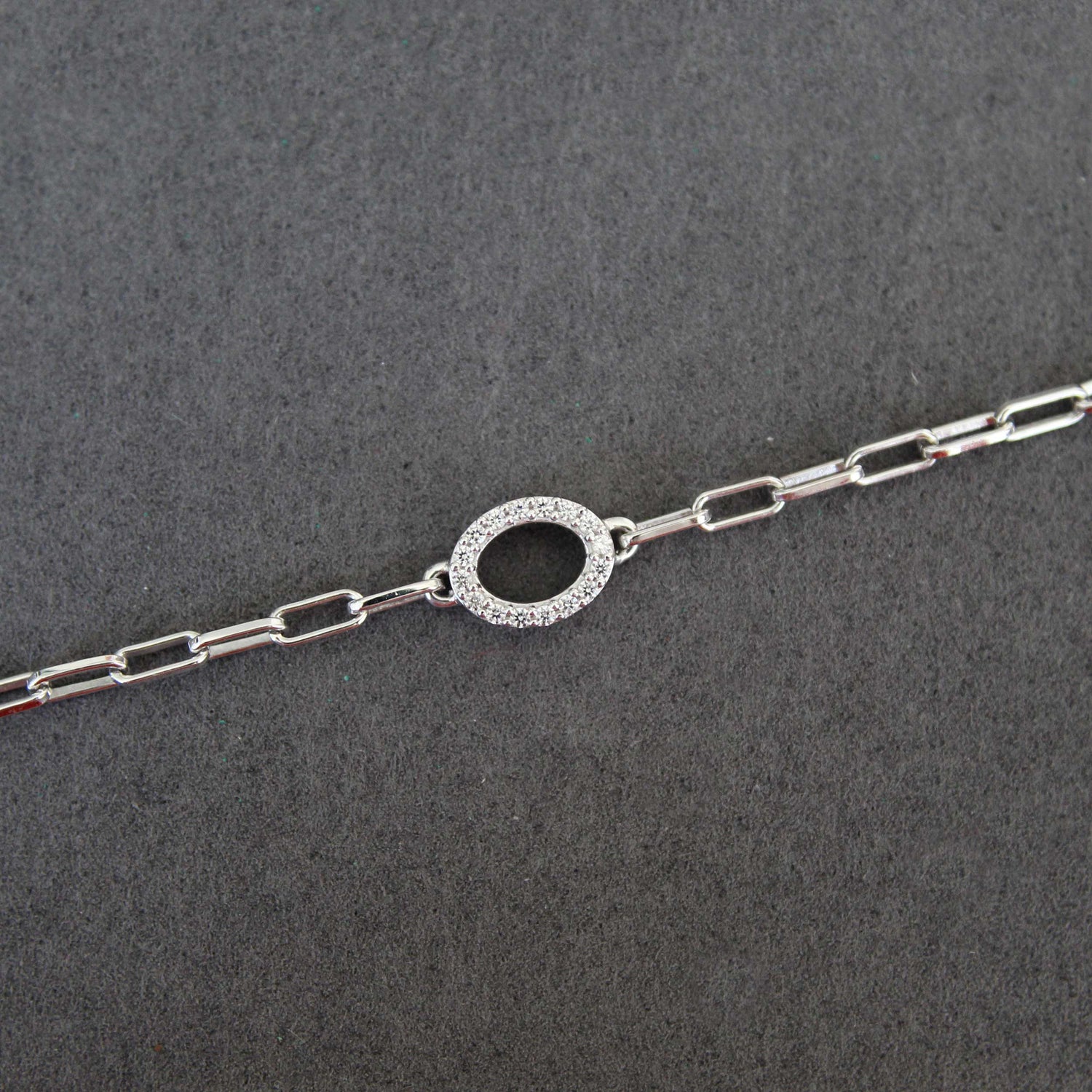 1/6 Cttw Natural Diamond Pave Oval Link Chain 7" Bracelet in 925 Sterling Silver