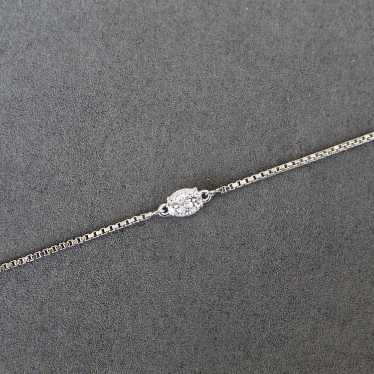 1/4 Cttw Diamond Oval Cluster Adjustable Chain Bracelet in 925 Sterling Silver