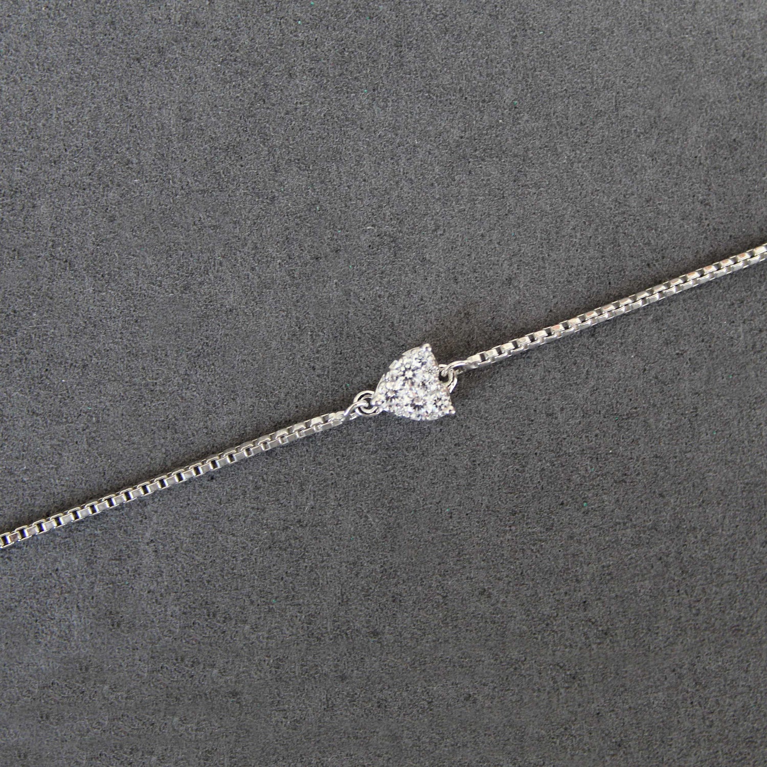 1/4 Cttw Diamond Heart Cluster Adjustable Chain Bracelet in 925 Sterling Silver