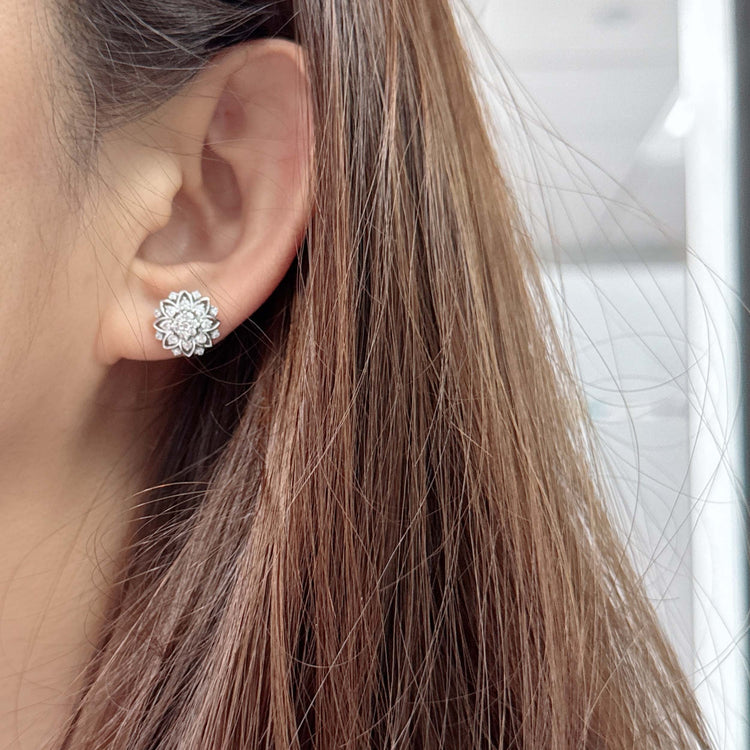 3/4 Ctw Diamond Flower Earrings in 925 Sterling Silver gift birthday floral daisy