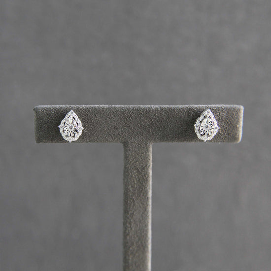 1/5ct tw Diamond Teardrop Pear Cluster Fashion Stud Earring in Sterling Silver