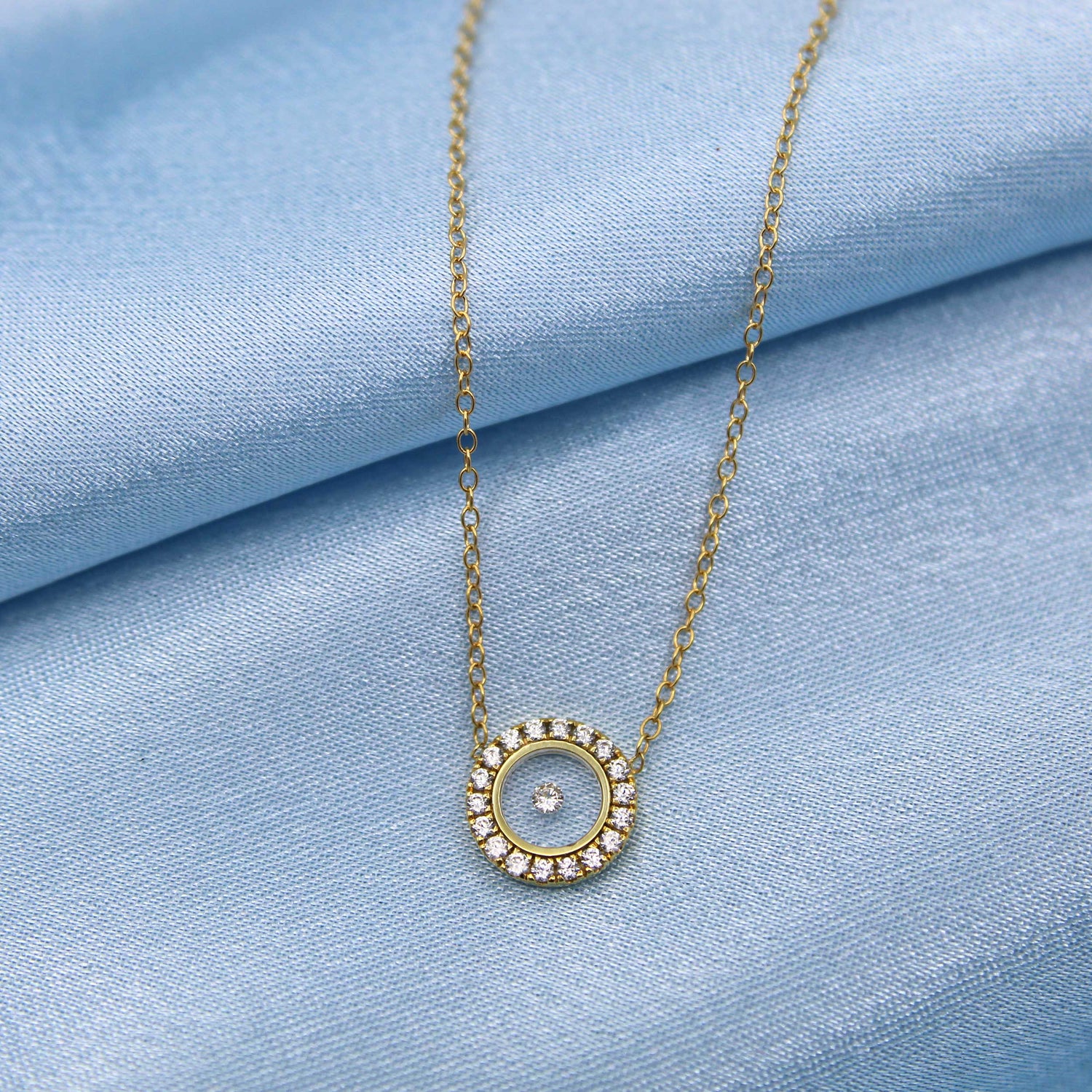 1/4 Cttw Diamond Floating Halo Necklace fifith and fine jewelry silver925 K18 yellow gold