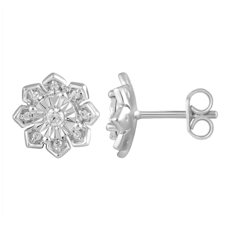 1/6Ct TW Diamond Floral Cluster Fashion Stud Earring in Sterling Silver