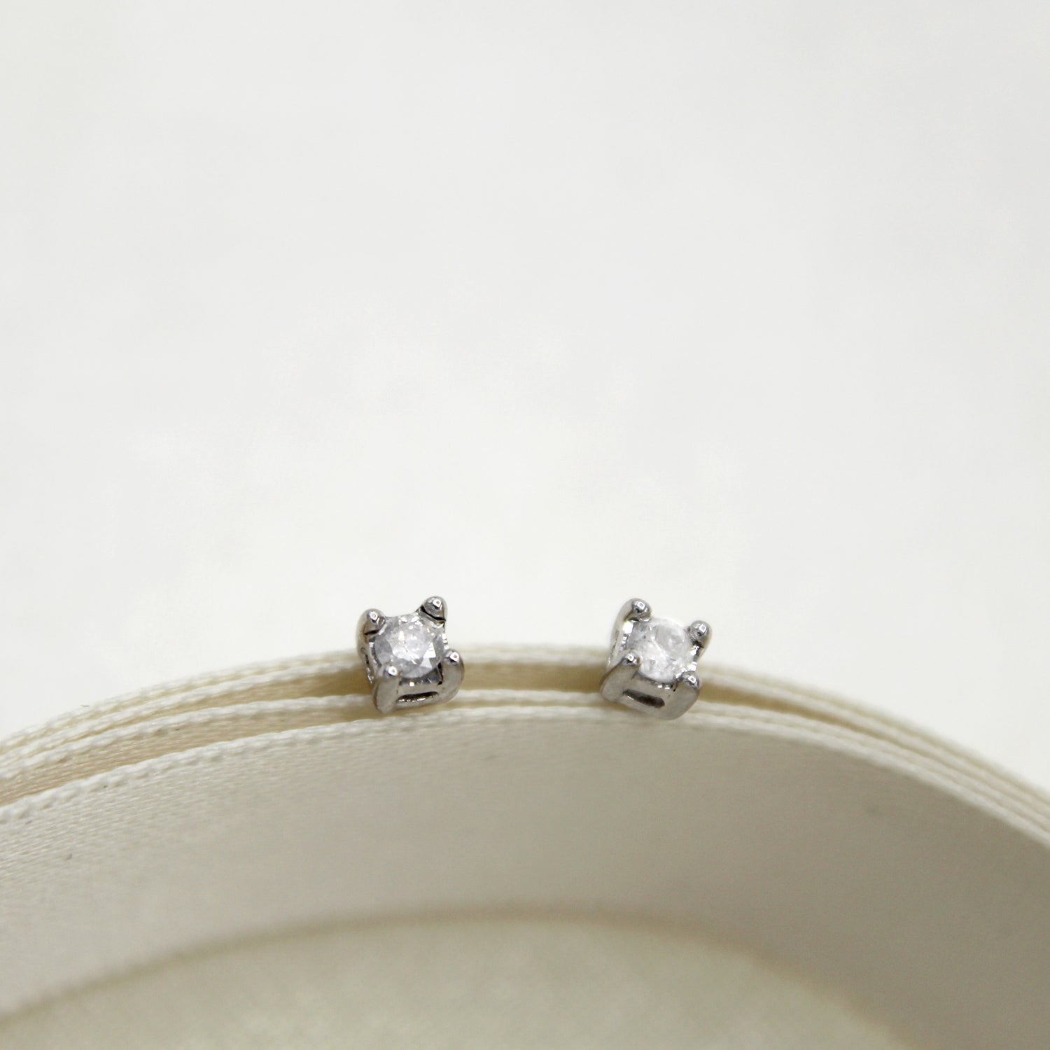 1/10ct TW to 1/4ct TW Natural Diamond Stud Earrings Set in Sterling Silver