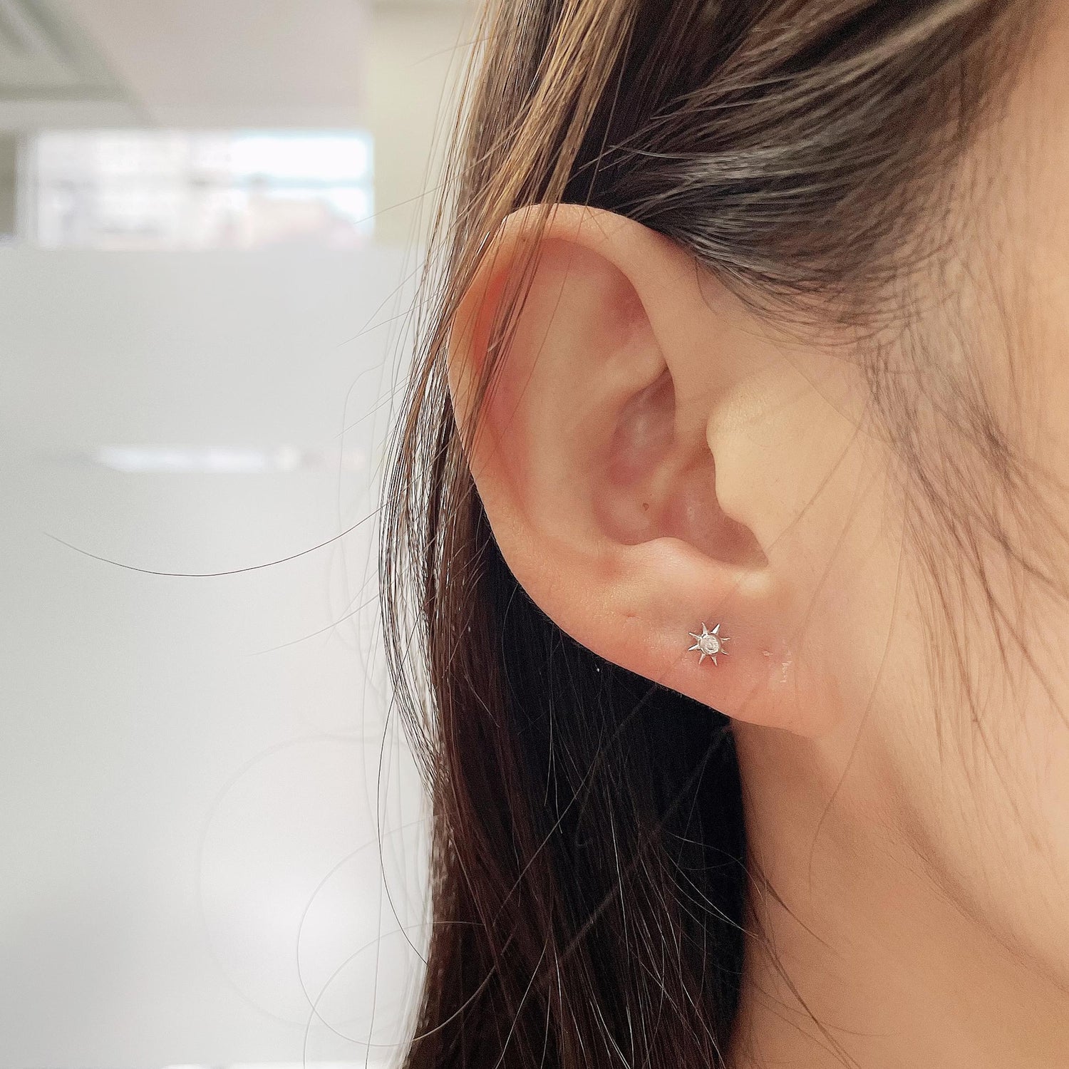 1/30 Cttw Natural Diamond Sun Stud Earrings in 925 Sterling Silver earparty