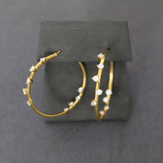 1/3 - 1 1/2 Ctw Diamond Enchant Galaxy Hoop Earrings in 925 Sterling Silver Yellow Gold