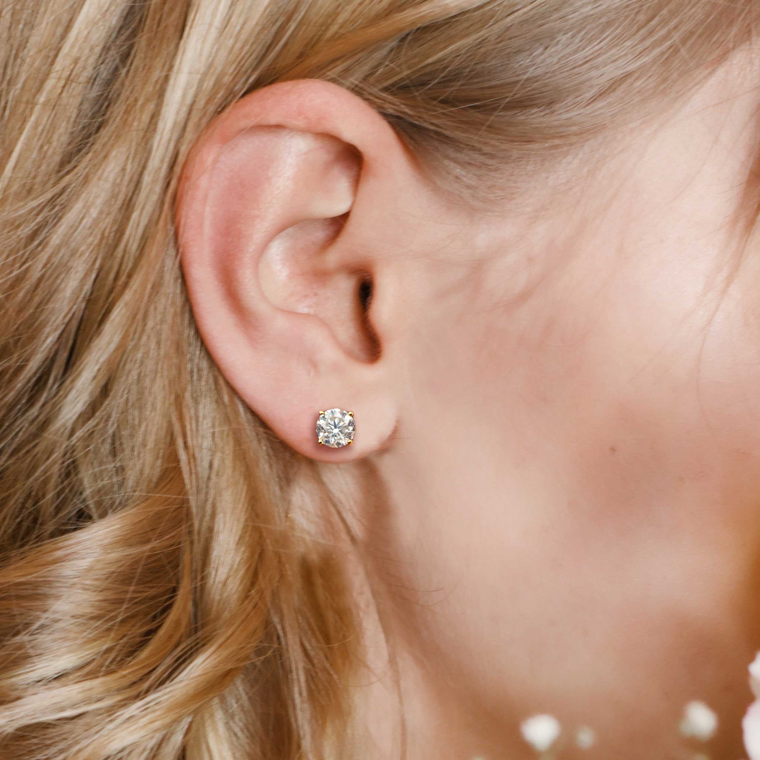 Buy Diamond Earrings | Single Strand Diamond Earrings