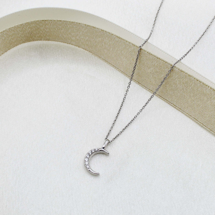 Crescent Moon 1/20 Cttw Natural Diamond Pendant Necklace set in 925 Sterling Silver